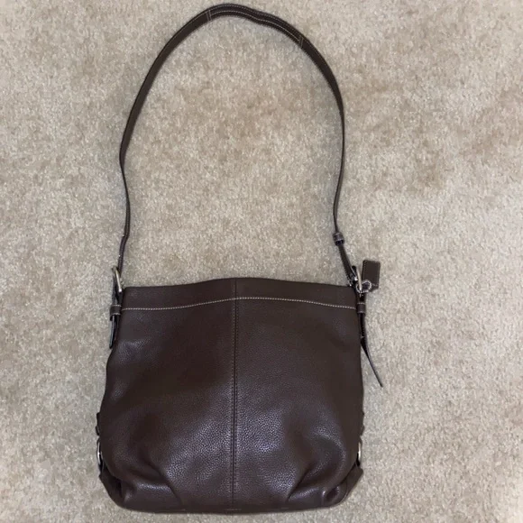 Coach Brown Leather Shoulder Bag with Hobo Silhouette - Picture 4 of 16